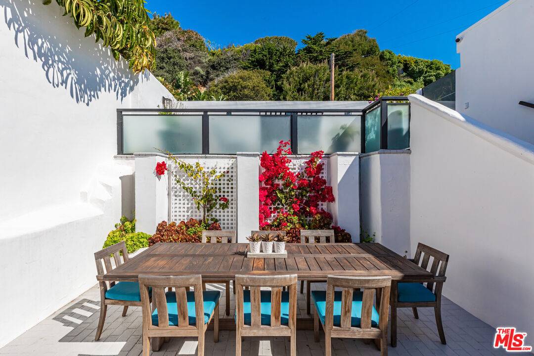 Malibu, CA 90265,24762 Malibu Road Rd