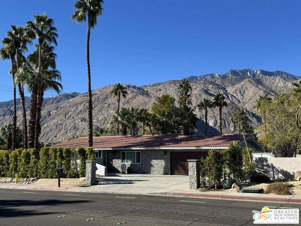 Palm Springs, CA 92262,1111 N Avenida Caballeros