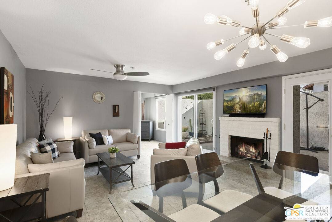 Palm Springs, CA 92262,280 S Avenida Caballeros #117