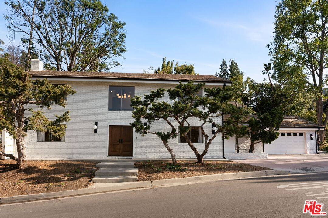 Studio City, CA 91604,11561 Dona Cecilia Dr