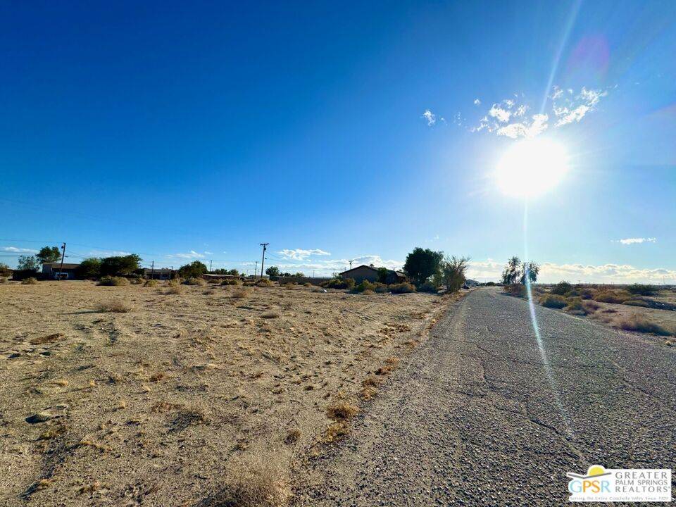 Thermal, CA 92274,2302 Sand Ere Ave