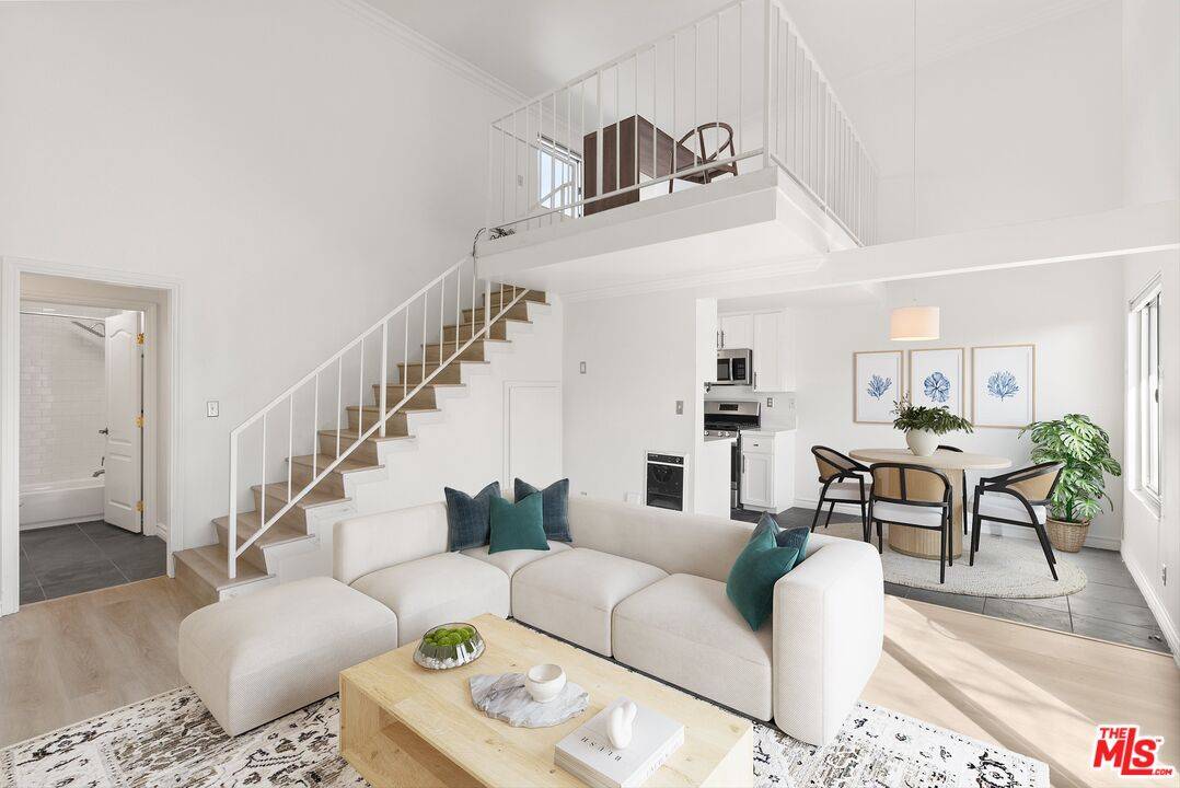 Santa Monica, CA 90405,1125 Pico Blvd #209
