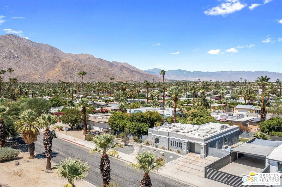 Palm Springs, CA 92264,1572 N Riverside Dr