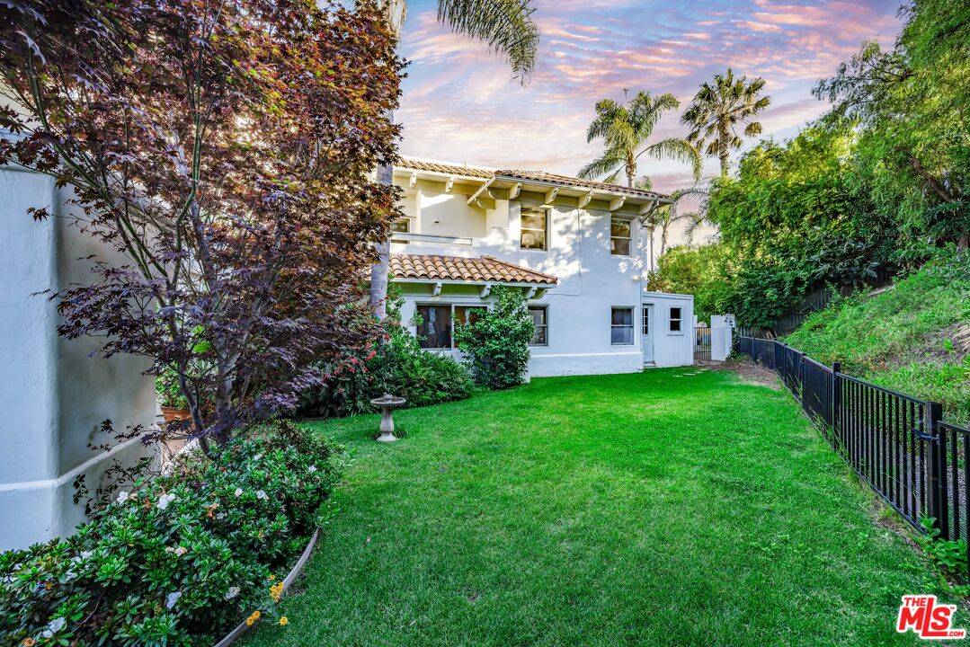 Malibu, CA 90265,26743 Via Linda St