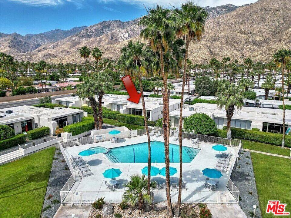 Palm Springs, CA 92264,760 E La Verne Way