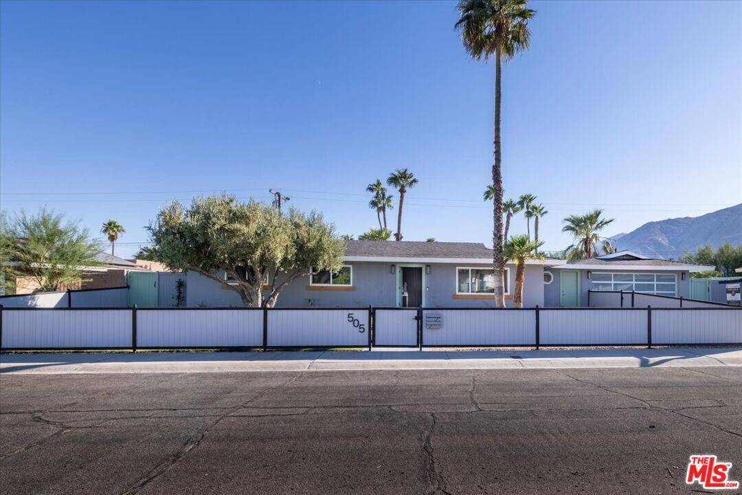 Palm Springs, CA 92262,505 E Molino Rd