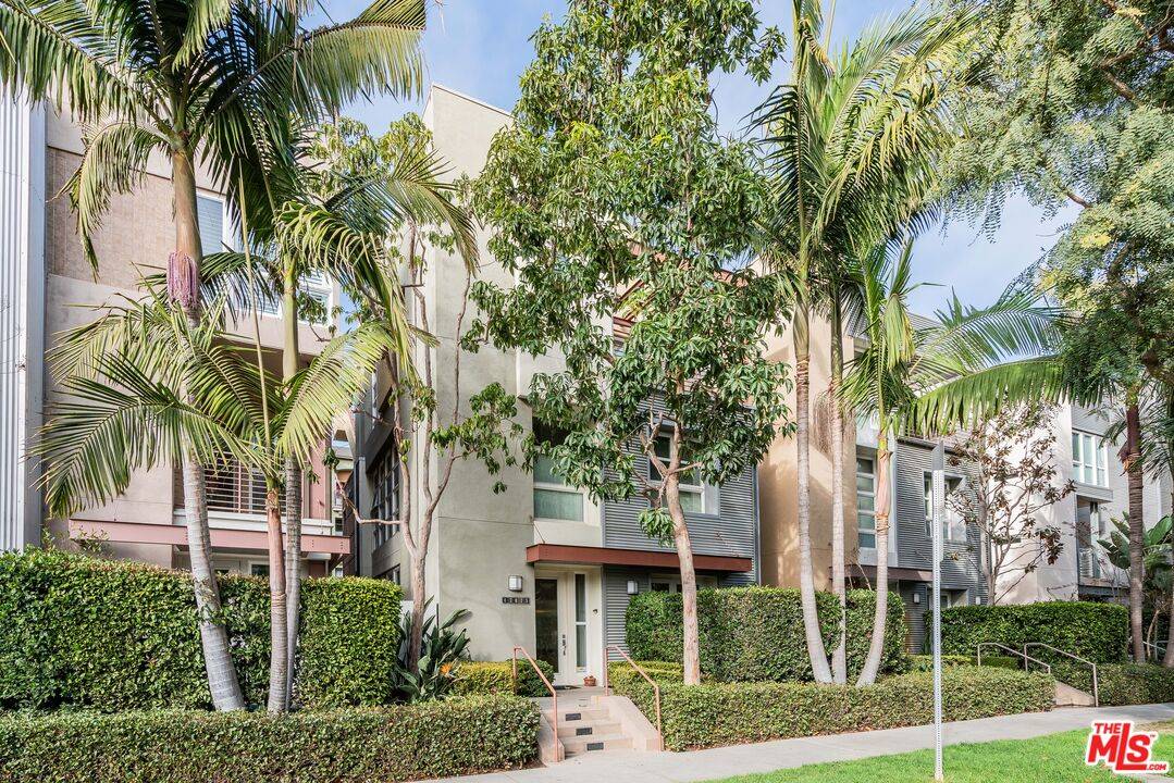 Playa Vista, CA 90094,13025 Discovery Crk