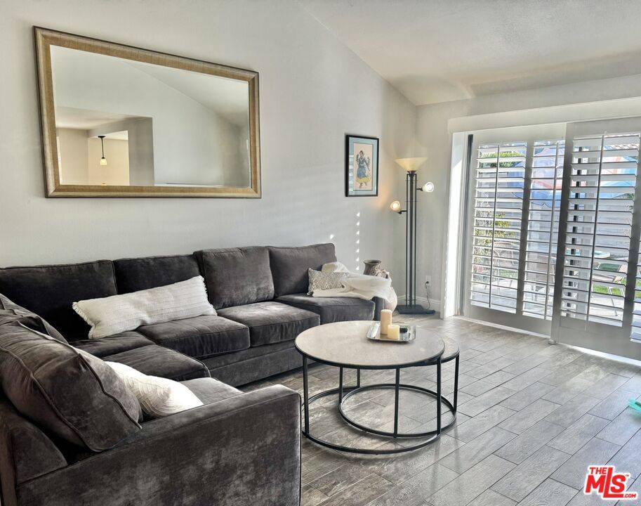 Palm Desert, CA 92260,74805 San Cristoval Cir