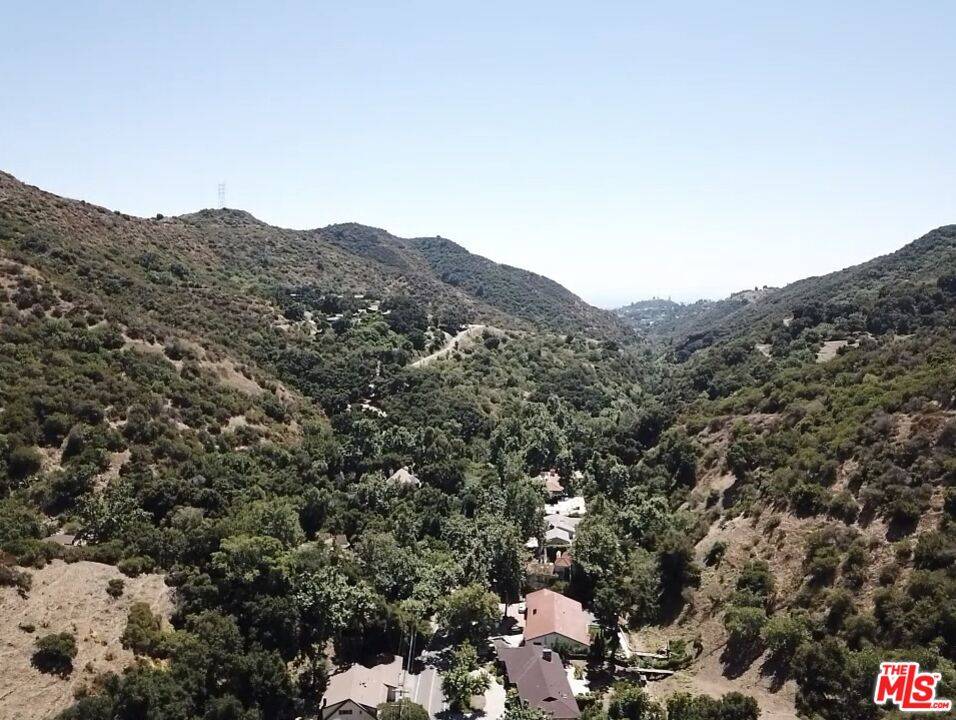 Los Angeles, CA 90049,0 Mandeville Canyon Rd