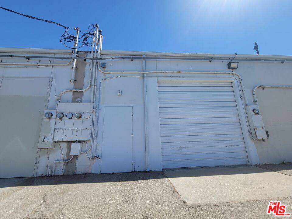 Pacoima, CA 91331,12990 Branford St #M