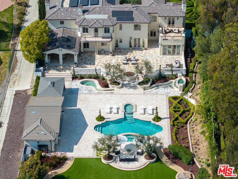 Yorba Linda, CA 92886,19426 Via Del Caballo