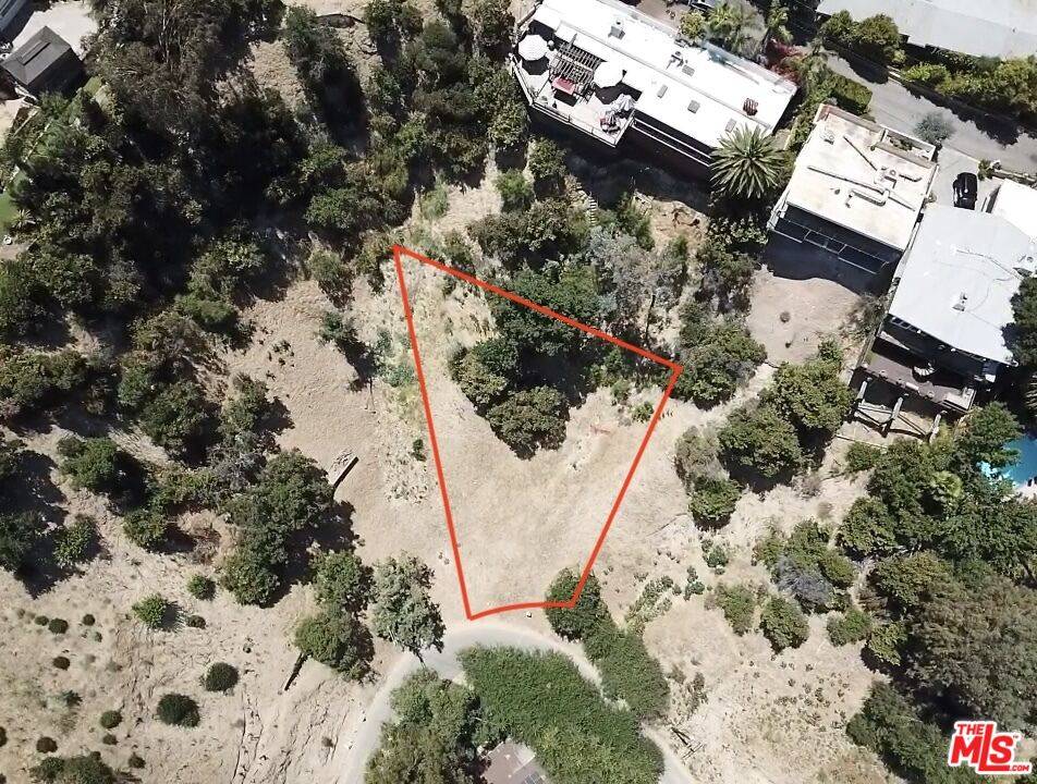 Woodland Hills, CA 91364,4601 Ensenada Dr