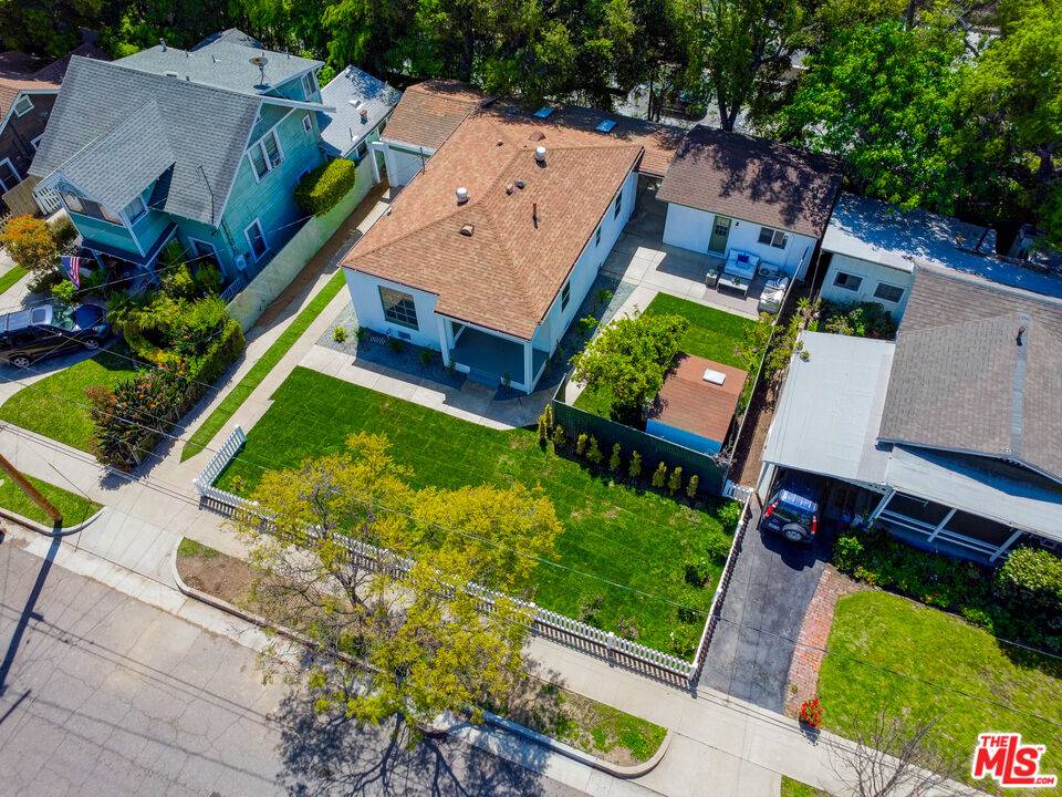 South Pasadena, CA 91030,1133 Foothill St