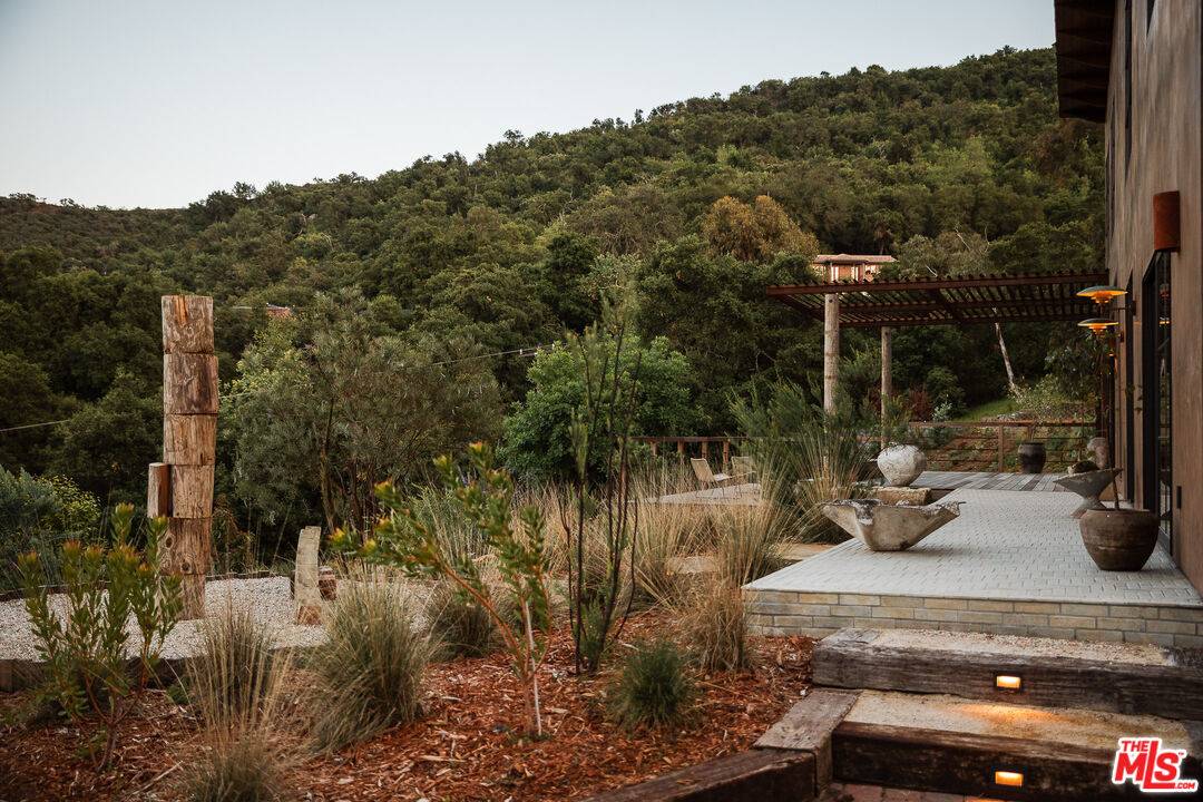 Topanga, CA 90290,225 Powderhorn Ranch Rd