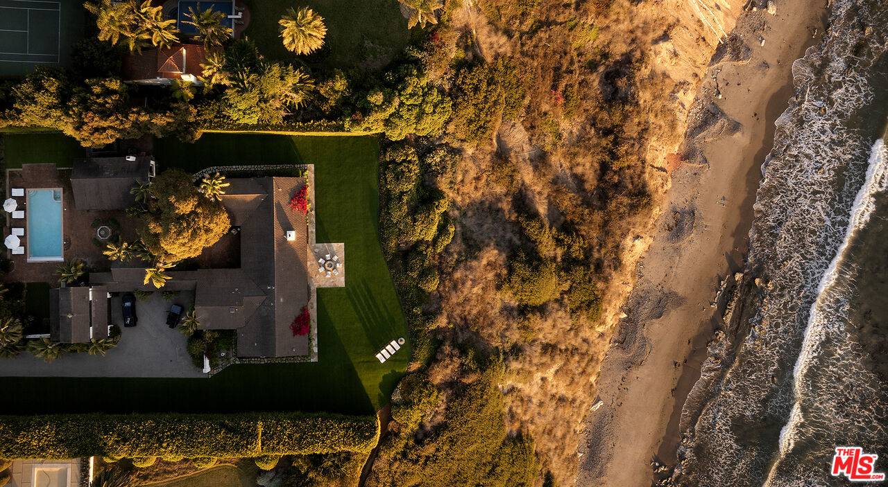 Santa Barbara, CA 93110,4295 Marina Dr