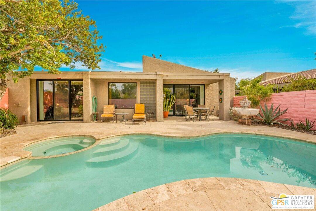 Palm Springs, CA 92262,2861 Sundance Cir