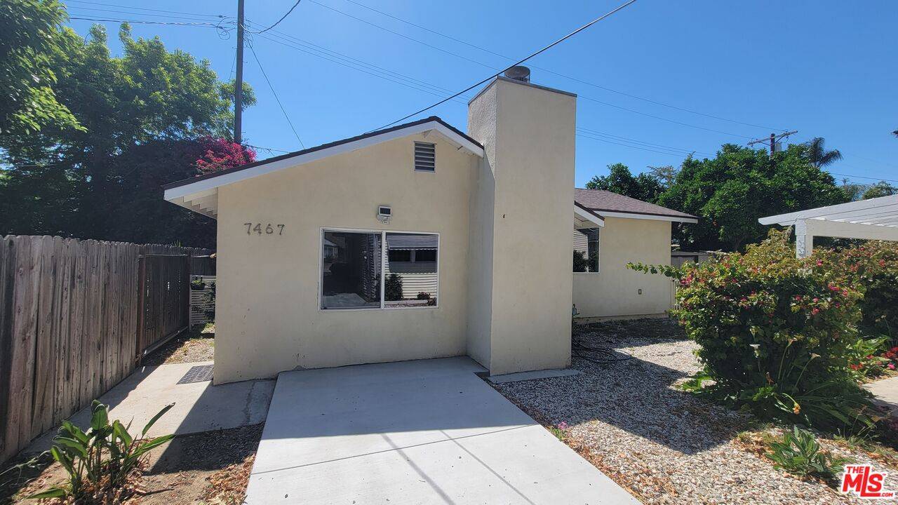 Lake Balboa, CA 91406,7467 N Forbes Ave