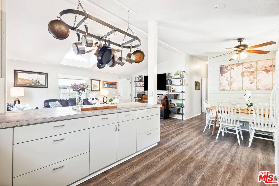 Castaic, CA 91384,30000 Hasley Canyon Rd #94