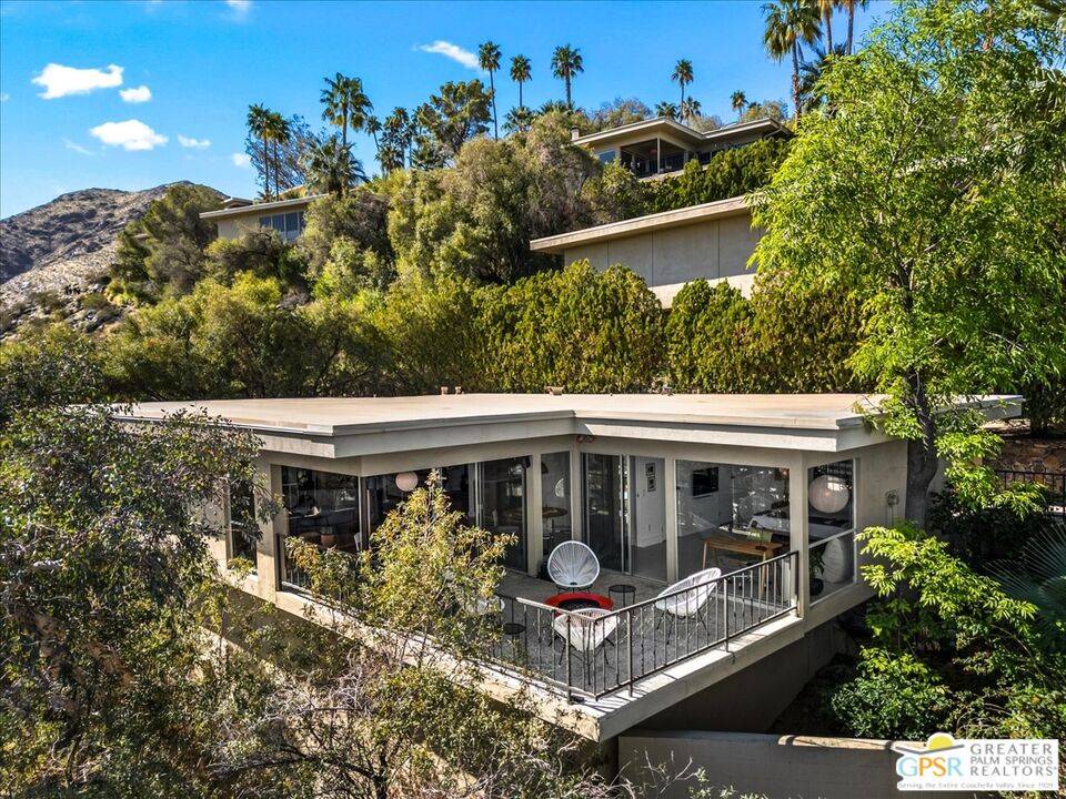 Palm Springs, CA 92264,2020 Southridge Dr