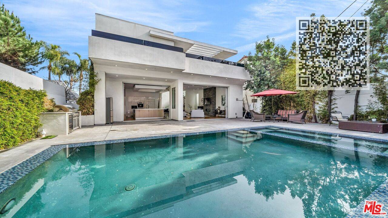 Los Angeles, CA 90036,507 N Gardner St