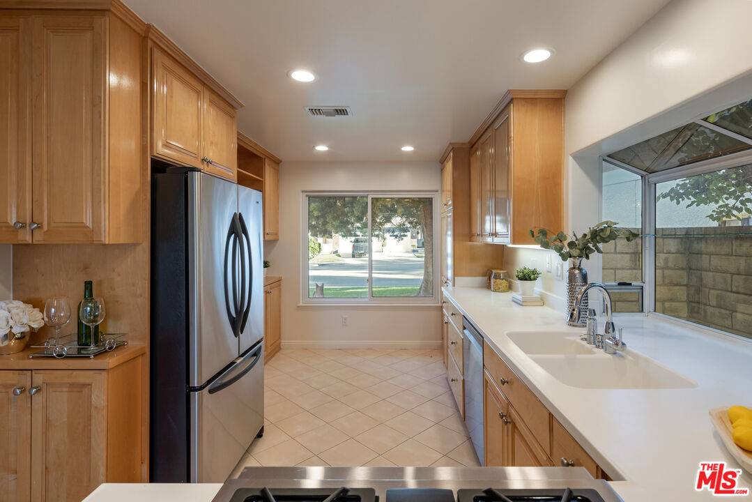 Valencia, CA 91354,23808 Lanesboro Pl