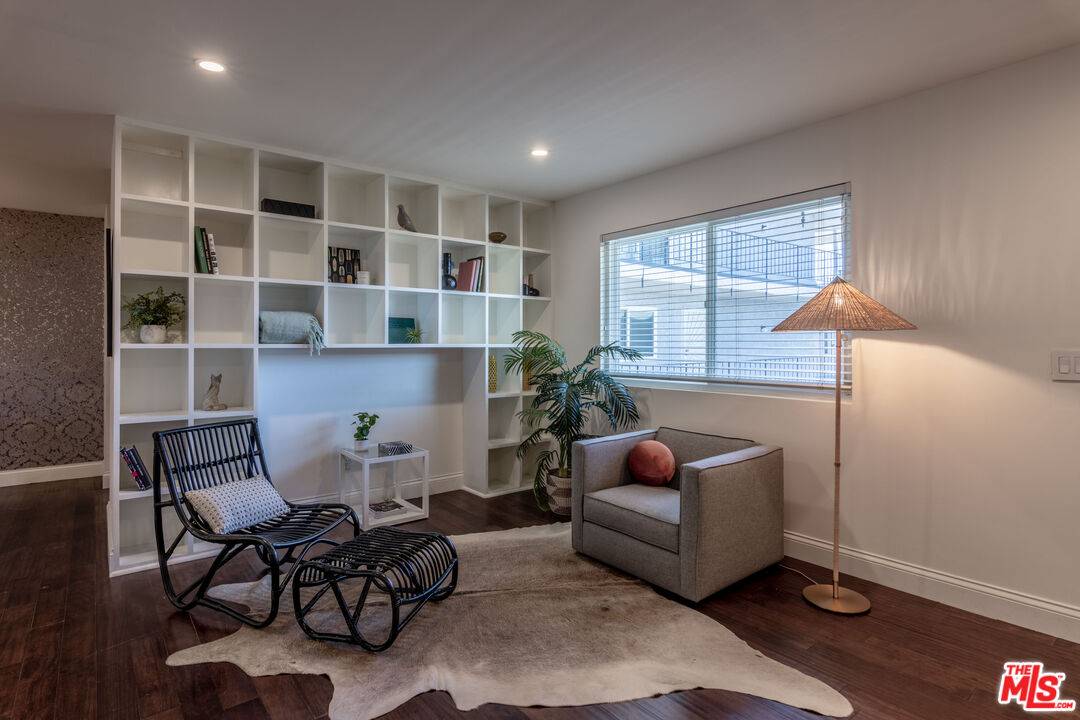 Los Angeles, CA 90026,1707 Micheltorena St #314