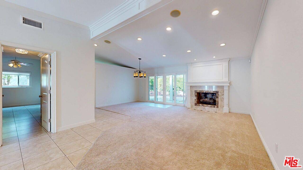 Encino, CA 91316,5826 Ostrom Ave