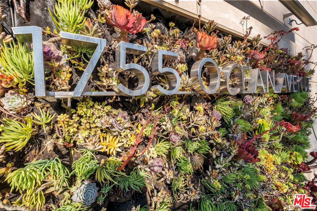 Santa Monica, CA 90401,1755 Ocean Ave #706