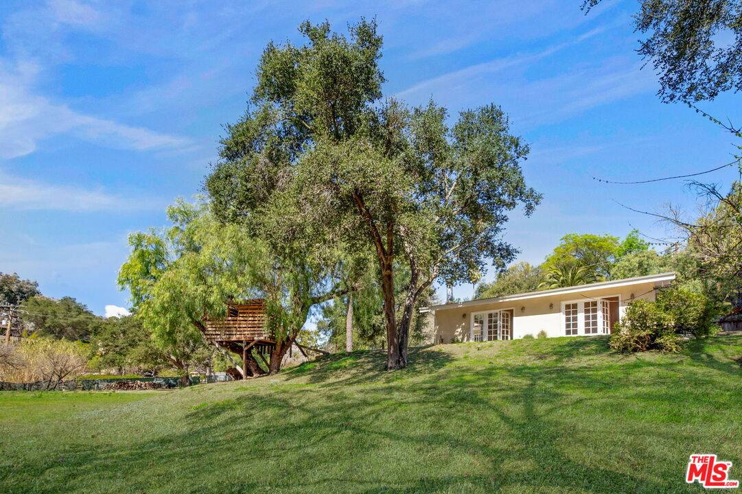 Topanga, CA 90290,2457 Liberty Ln
