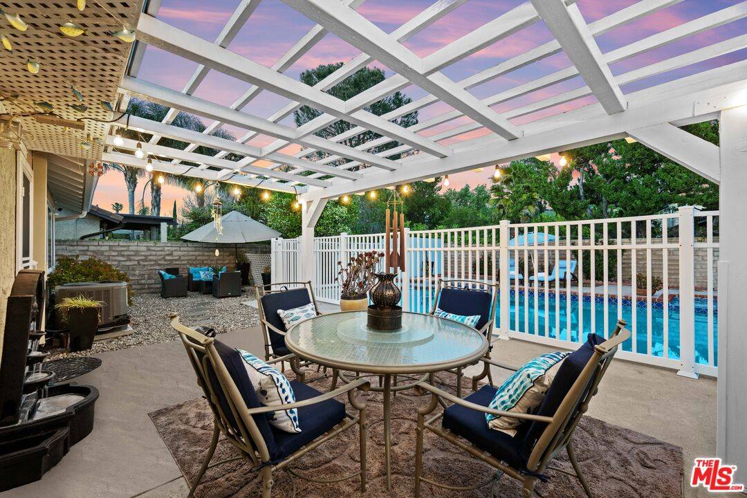 Agoura Hills, CA 91301,6230 Acadia Ave