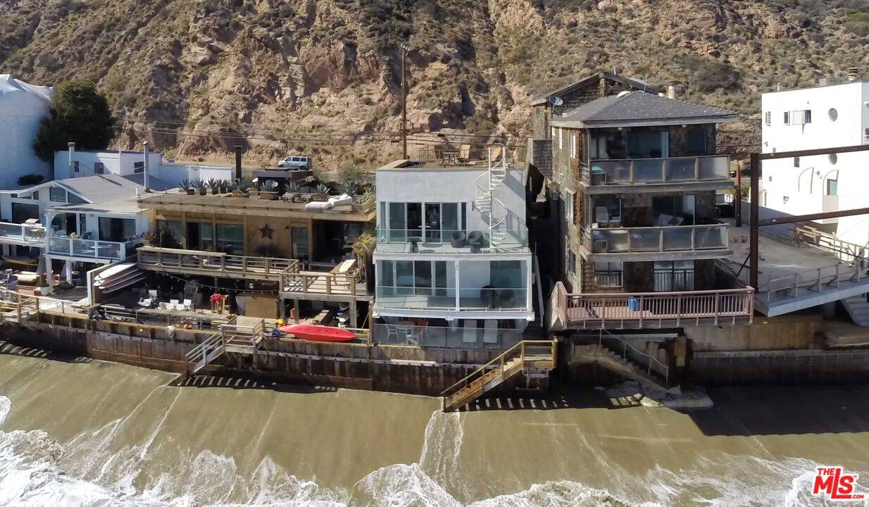 Malibu, CA 90265,20842 Pacific Coast Hwy