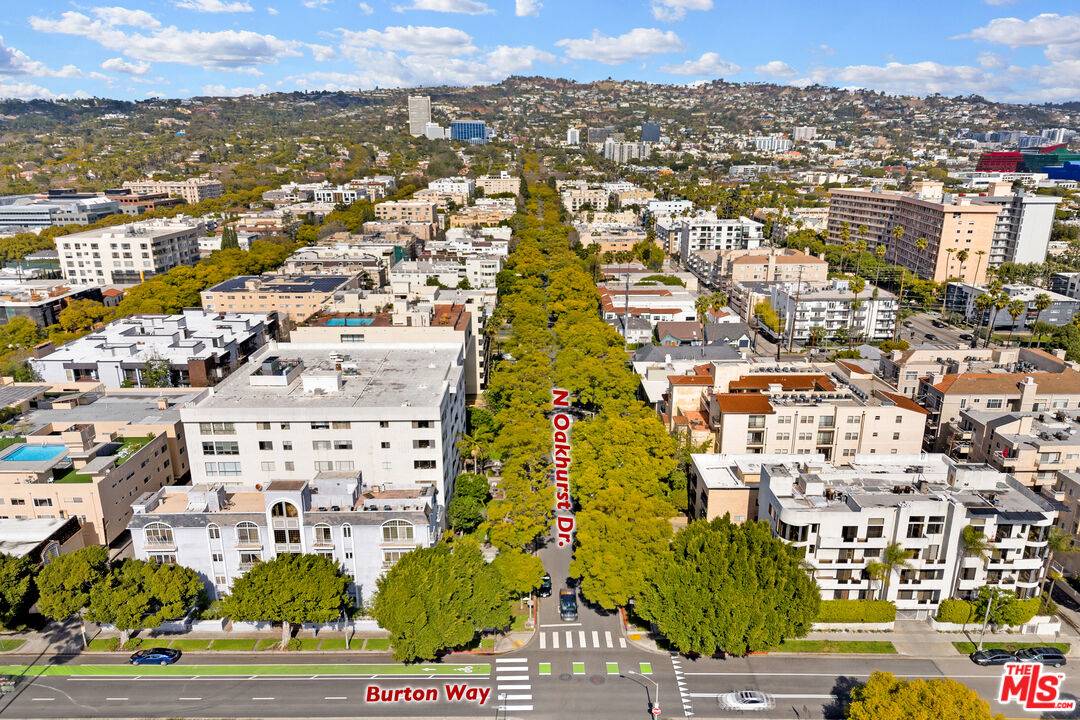 Beverly Hills, CA 90210,321 N Oakhurst Dr #203