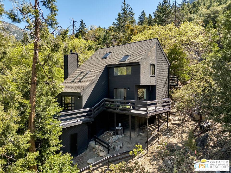 Idyllwild, CA 92549,25150 Cougar Rd