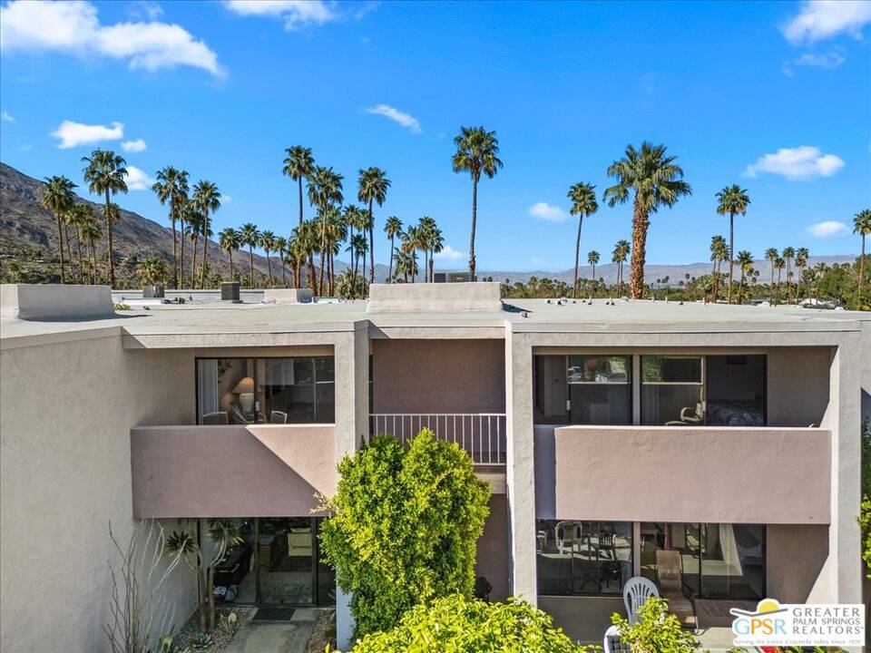 Palm Springs, CA 92264,2696 S Sierra Madre #F11