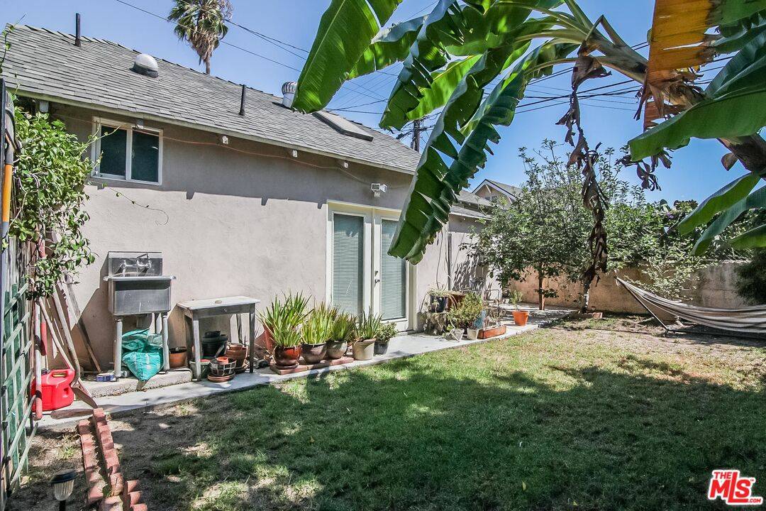 Los Angeles, CA 90019,4516 ST CHARLES PL