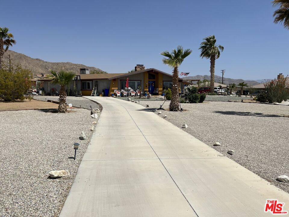 Apple Valley, CA 92307,17025 Joshua Rd