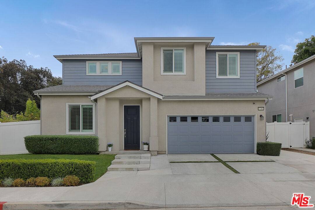Lake Balboa, CA 91406,17302 Lemay St