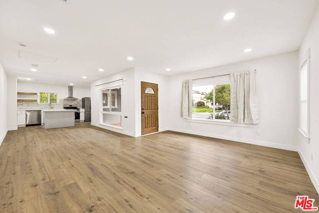 Glendale, CA 91205,900 E Maple St