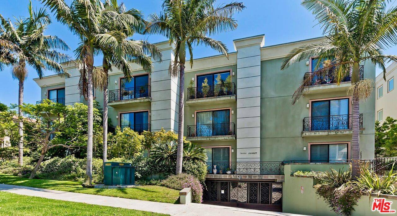Pacific Palisades, CA 90272,16000 W Sunset Blvd #103