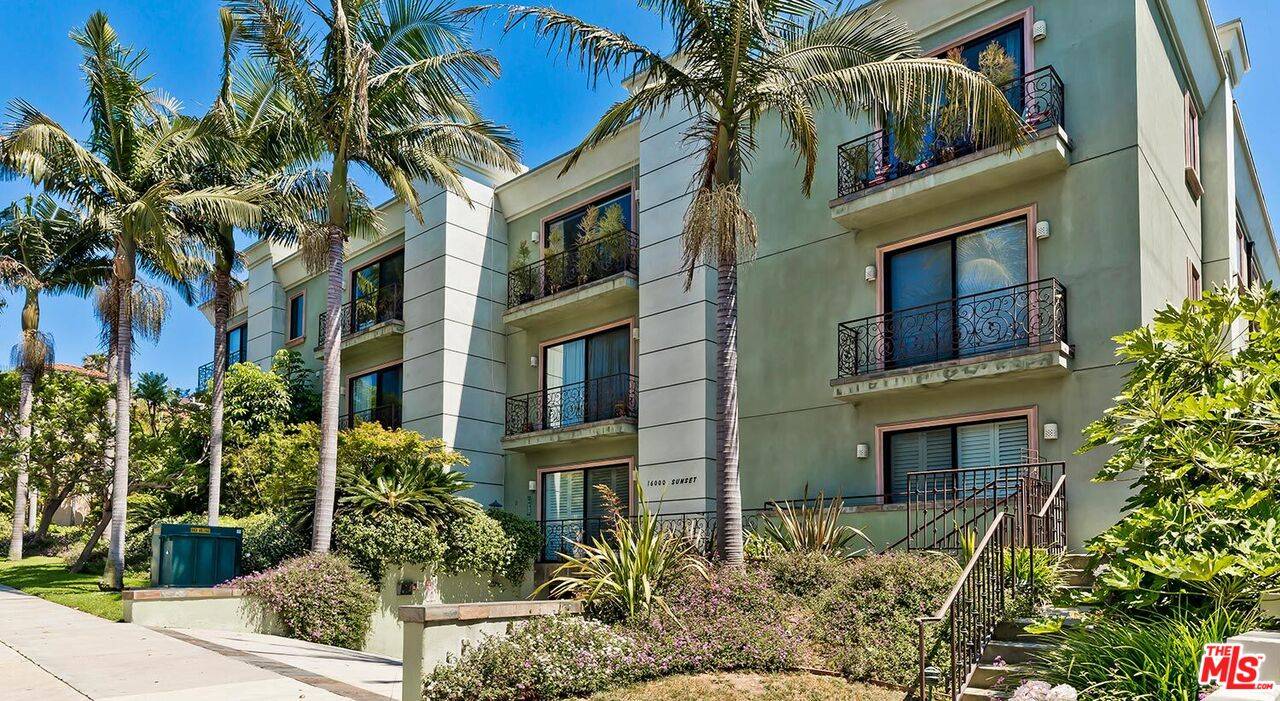 Pacific Palisades, CA 90272,16000 W Sunset Blvd #103