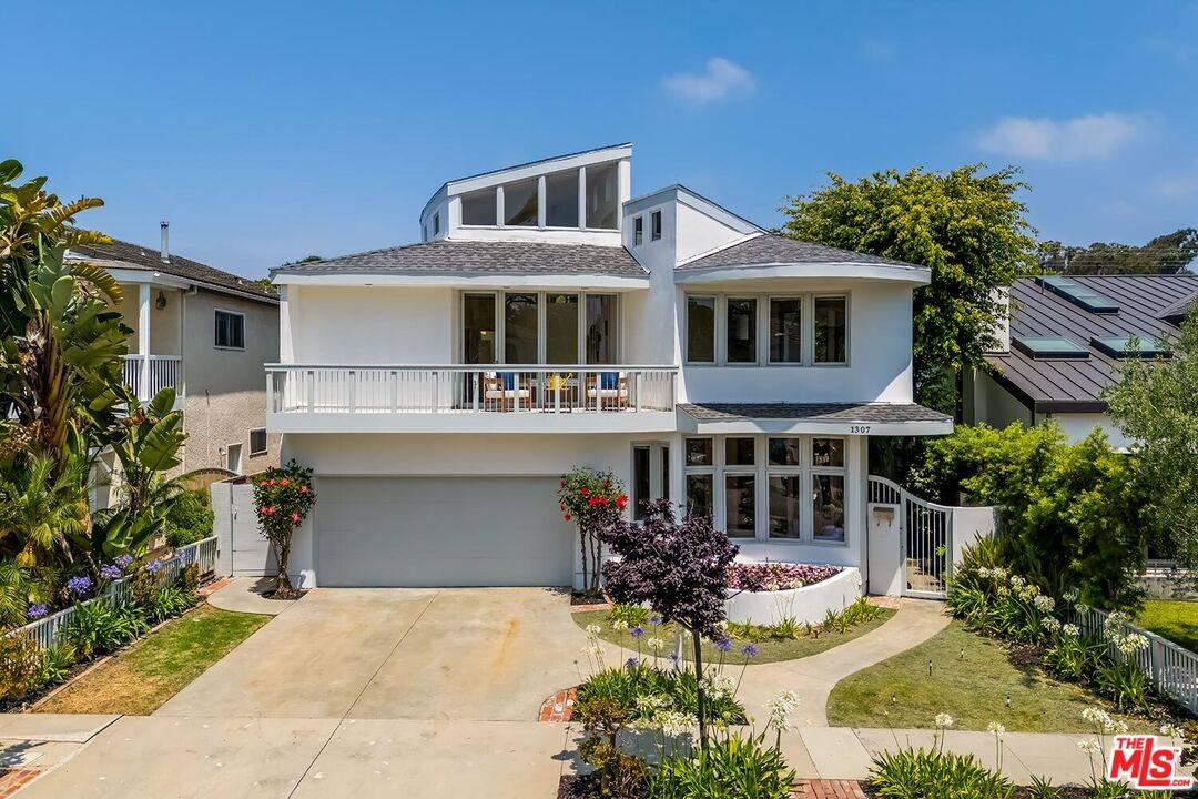 Santa Monica, CA 90405,1307 Ozone Ave