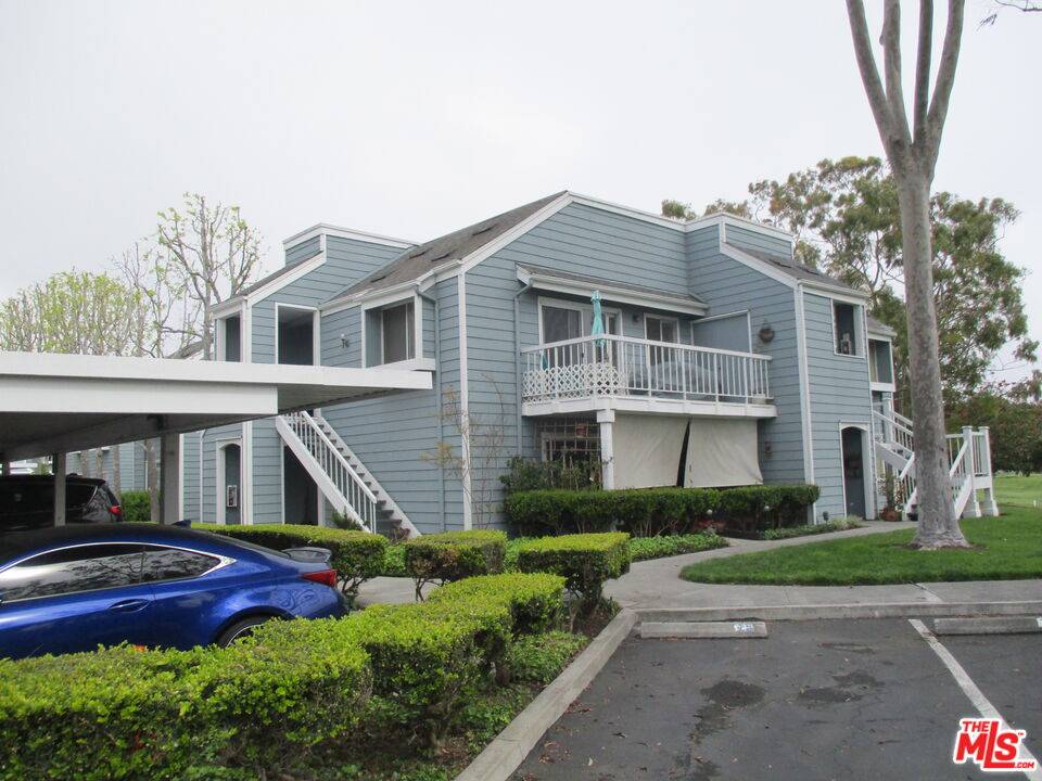 Long Beach, CA 90803,6028 Bixby Village Dr #97
