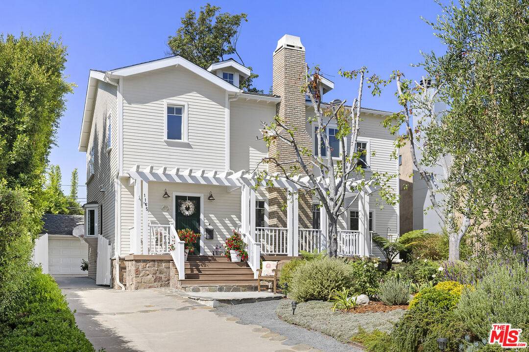 Pacific Palisades, CA 90272,1165 Monument St