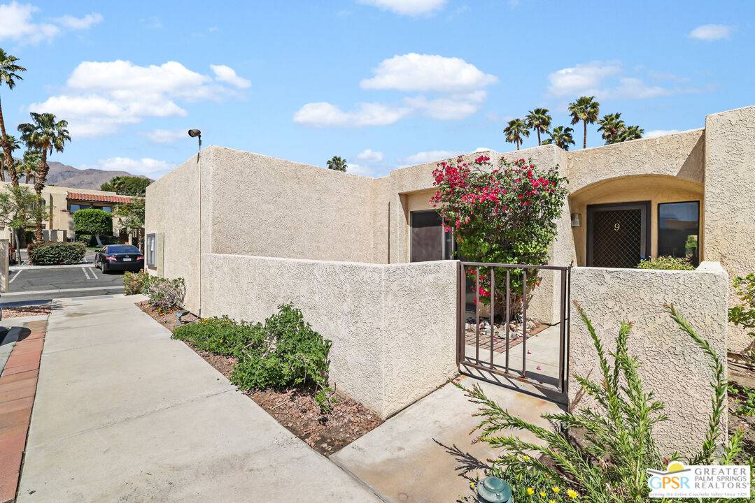 Palm Springs, CA 92262,200 E Racquet Club Rd #9