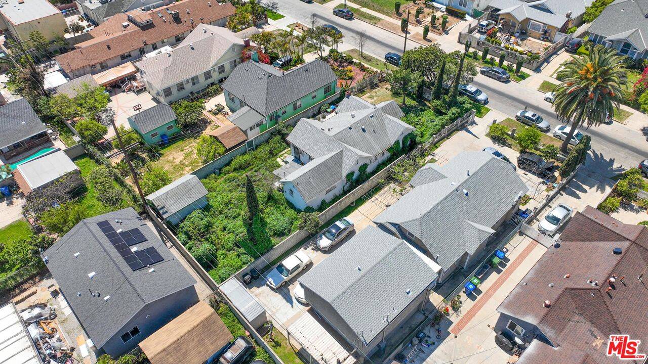 Los Angeles, CA 90029,1154 N Heliotrope Dr