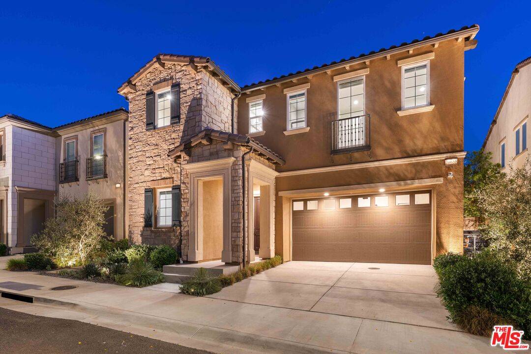 Porter Ranch, CA 91326,20658 Walnut Cir