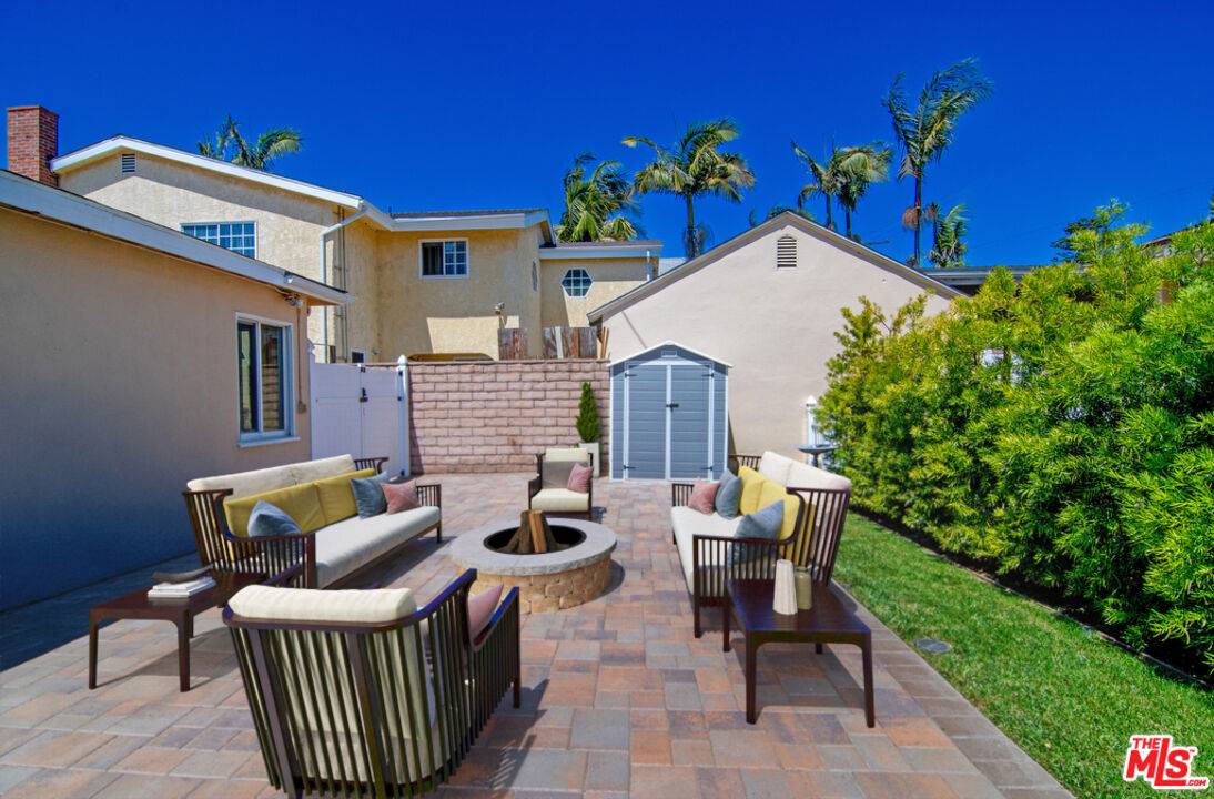 Los Angeles, CA 90066,3556 Butler Ave