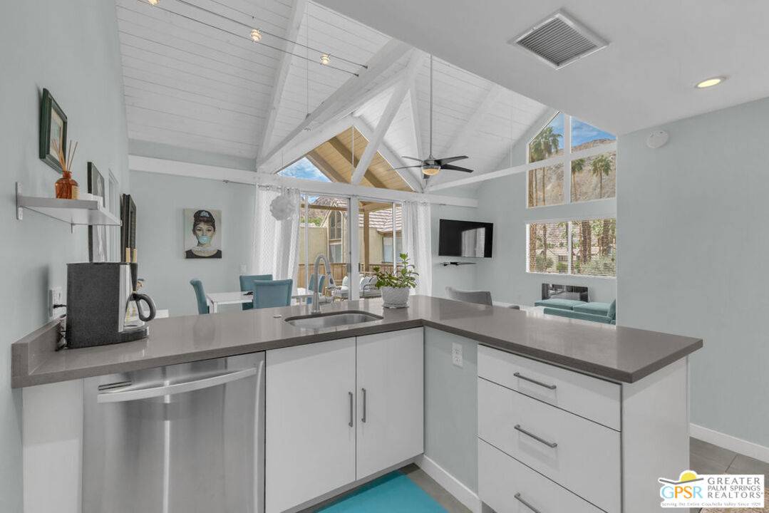 Indian Wells, CA 92210,78255 Cabrillo Ln #124
