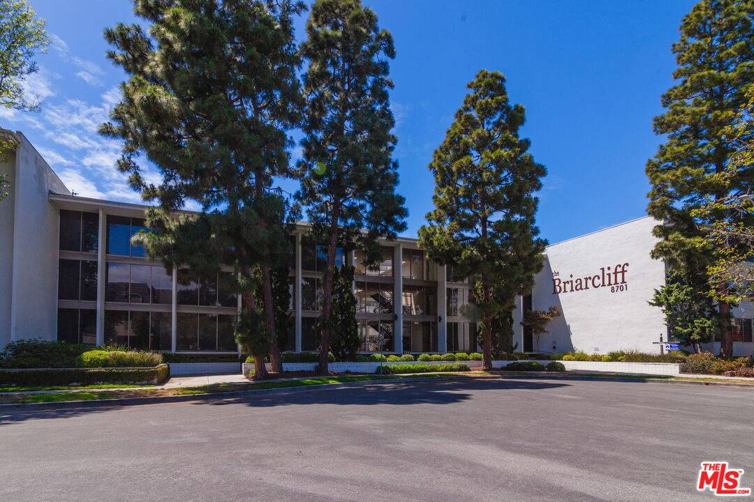Playa Del Rey, CA 90293,8701 Delgany Ave #210