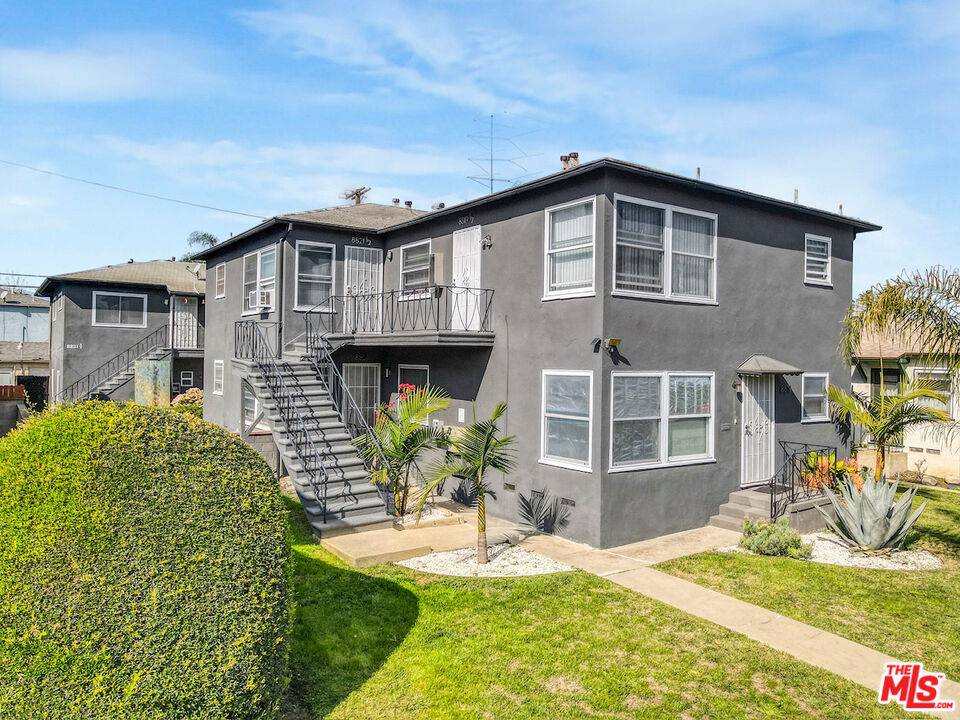 Los Angeles, CA 90045,8819 Reading Ave